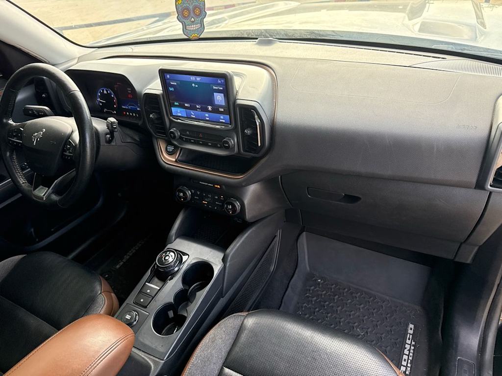 Thumbnail: 2021 Ford Bronco Sport - 2