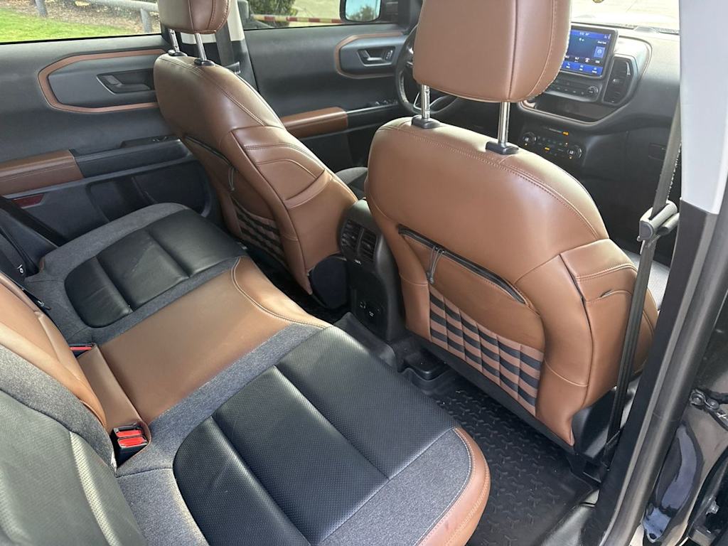 Thumbnail: 2021 Ford Bronco Sport - 7