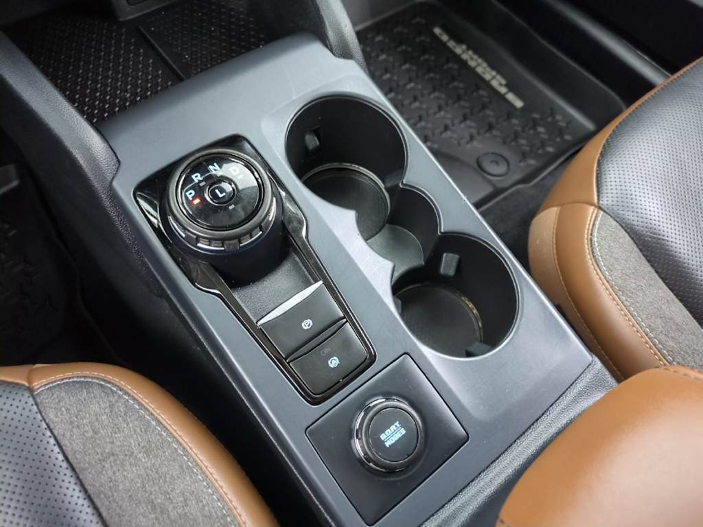 Thumbnail: 2021 Ford Bronco Sport - 16