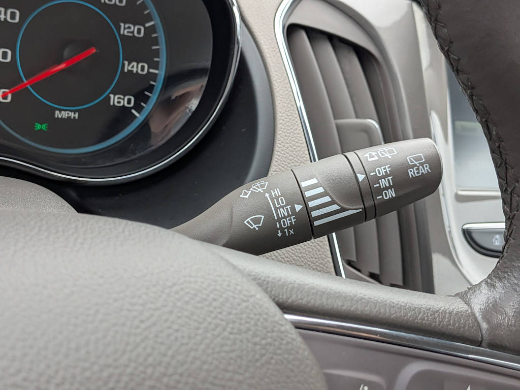 Thumbnail: 2018 Chevrolet Cruze - 15