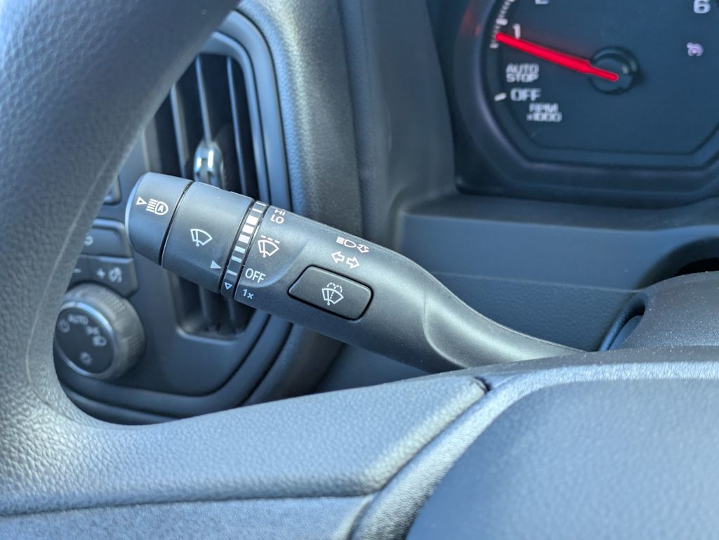 Thumbnail: 2026 Chevrolet Silverado 1500 - 27
