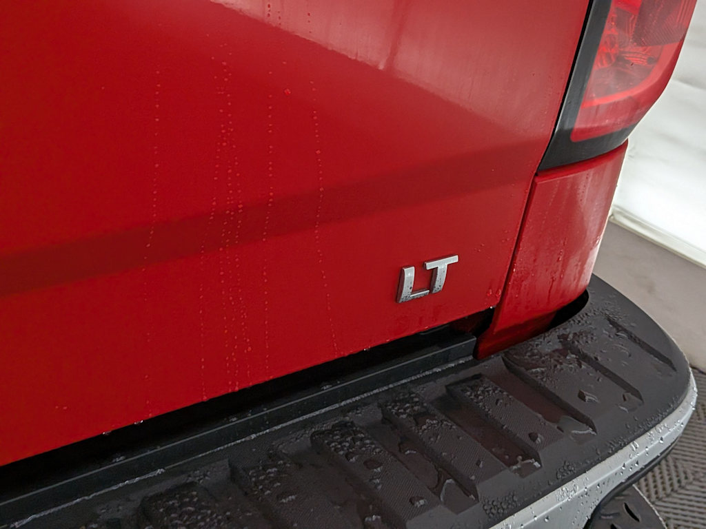 Thumbnail: 2017 Chevrolet Silverado 1500 - 26