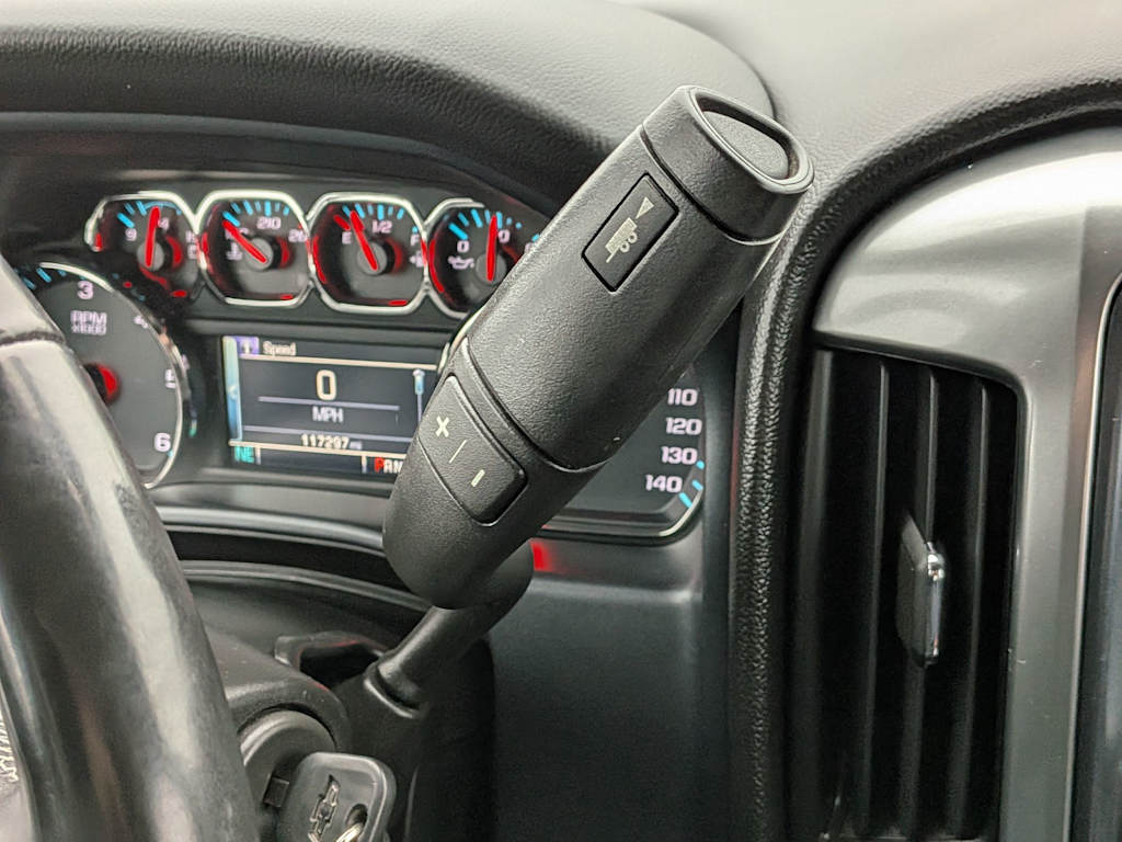 Thumbnail: 2017 Chevrolet Silverado 1500 - 34