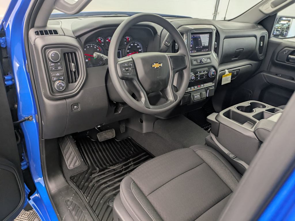 Thumbnail: 2025 Chevrolet Silverado 1500 - 2