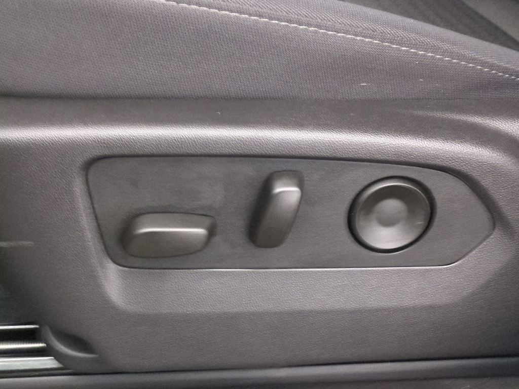 Thumbnail: 2025 Chevrolet Silverado 1500 - 22