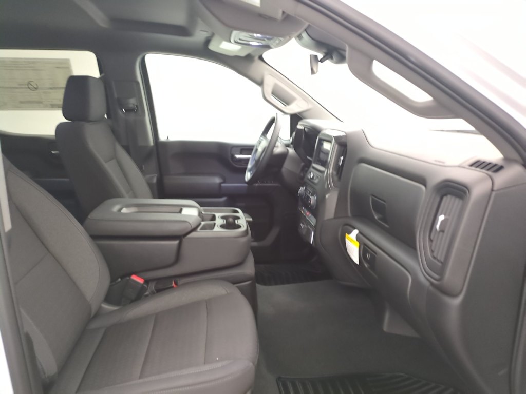 Thumbnail: 2025 Chevrolet Silverado 1500 - 12