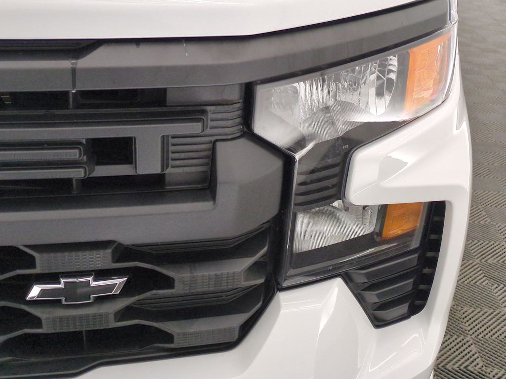 Thumbnail: 2025 Chevrolet Silverado 1500 - 21
