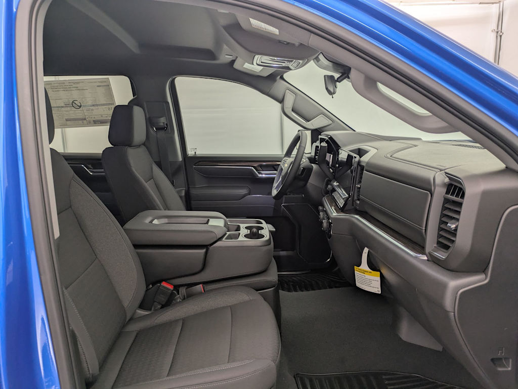 Thumbnail: 2025 Chevrolet Silverado 1500 - 12