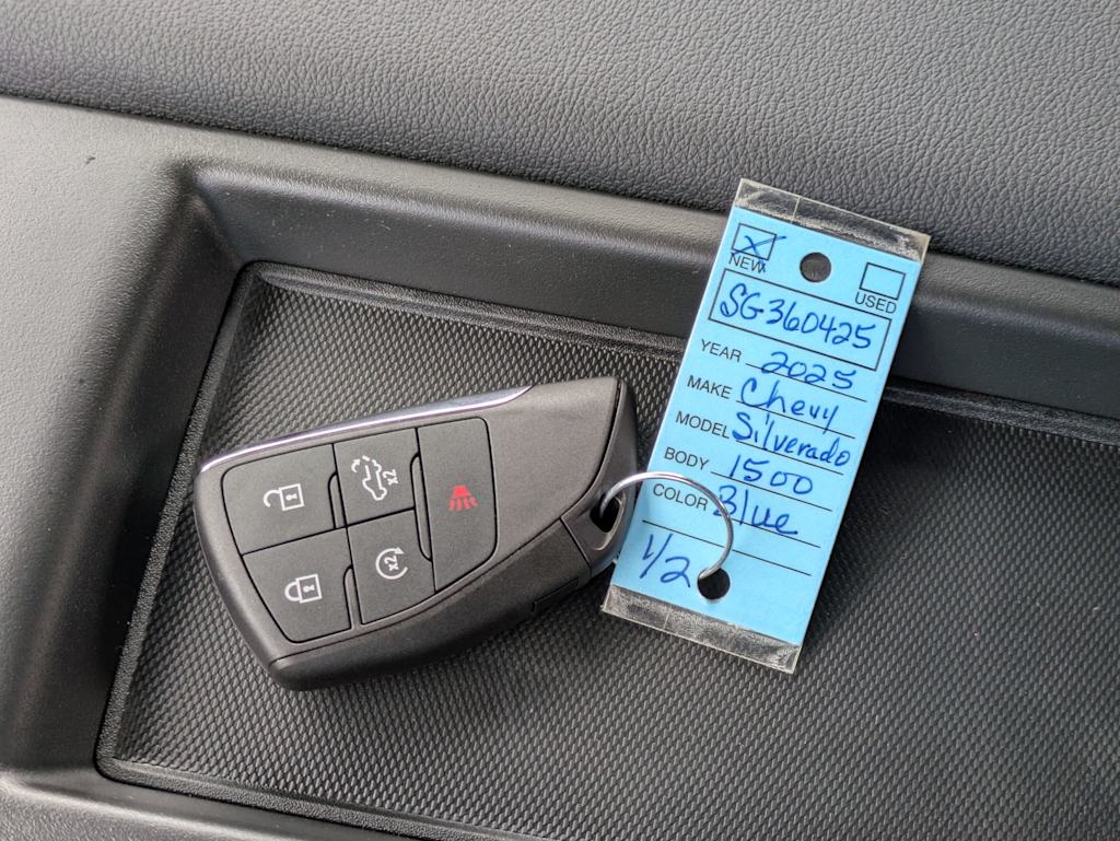 Thumbnail: 2025 Chevrolet Silverado 1500 - 19