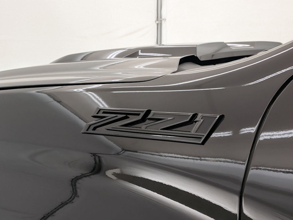 Thumbnail: 2023 Chevrolet Silverado 1500 - 25