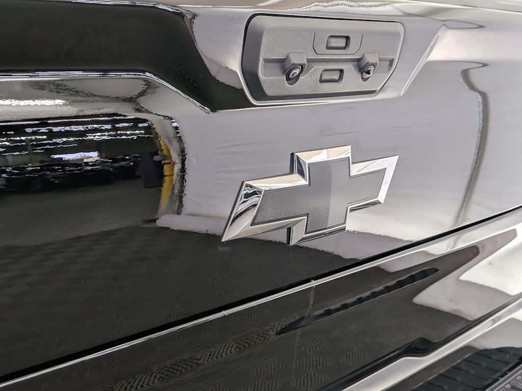 Thumbnail: 2023 Chevrolet Silverado 1500 - 26