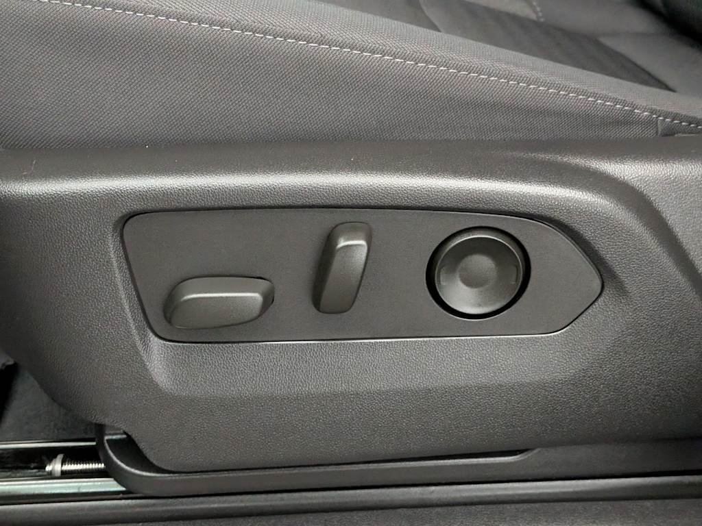 Thumbnail: 2023 Chevrolet Silverado 1500 - 29