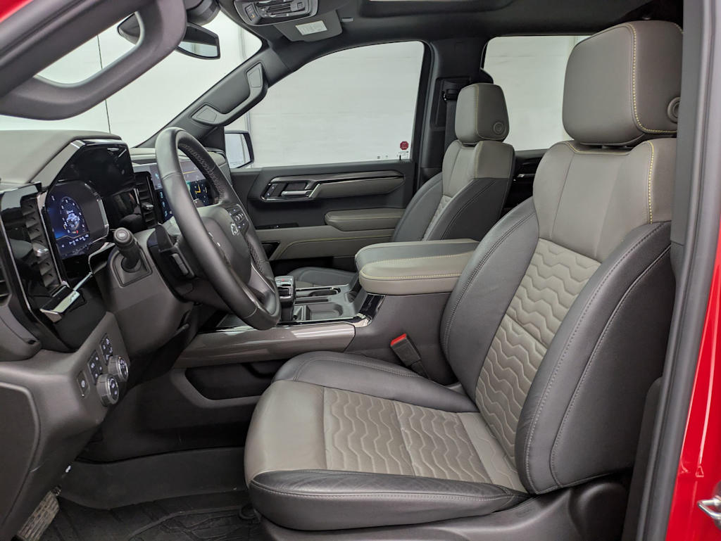 2024 Chevrolet Silverado 1500 ZR2 11