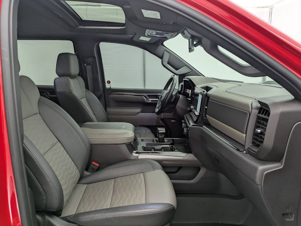 Thumbnail: 2024 Chevrolet Silverado 1500 - 11