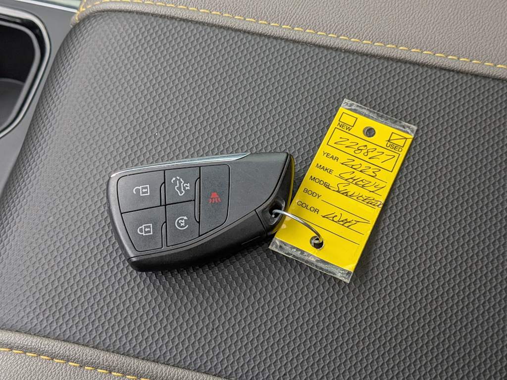 Thumbnail: 2023 Chevrolet Silverado 1500 - 19