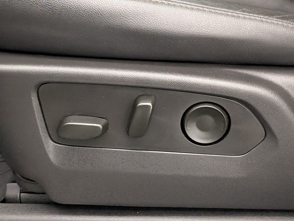 Thumbnail: 2023 Chevrolet Silverado 1500 - 27