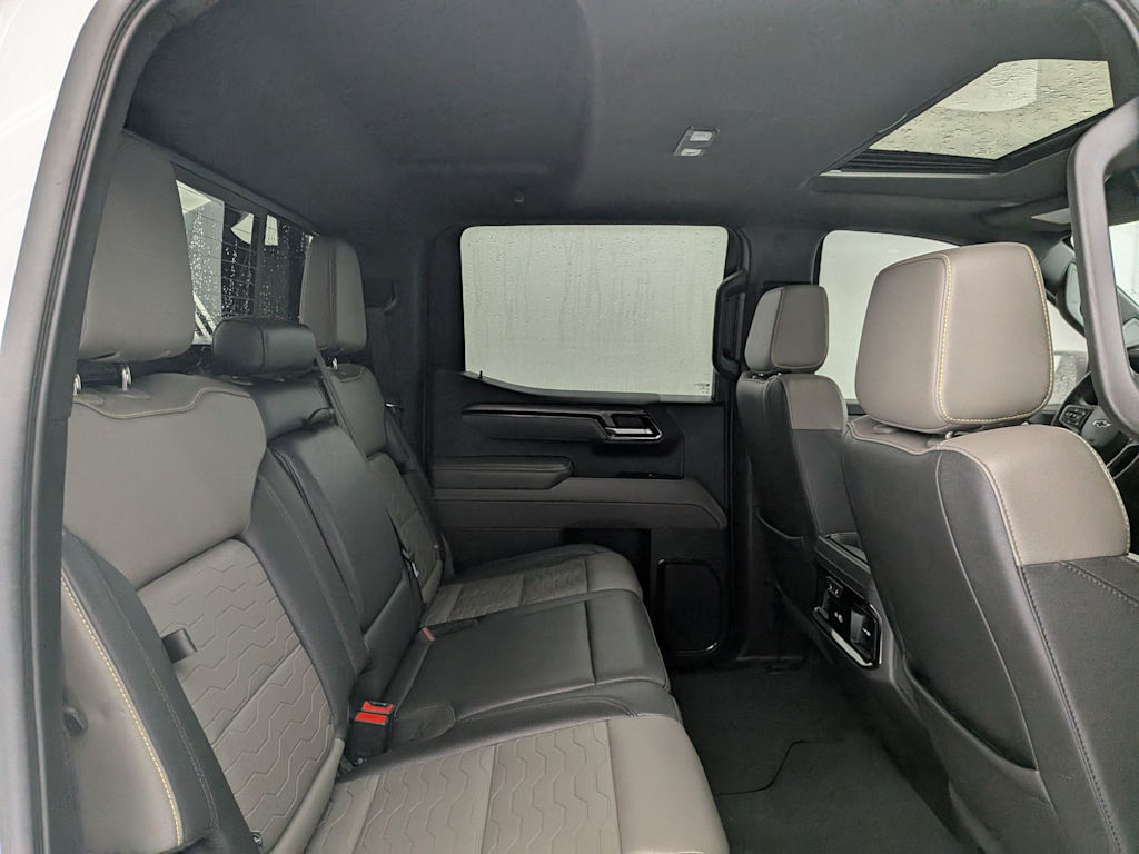 Thumbnail: 2023 Chevrolet Silverado 1500 - 30