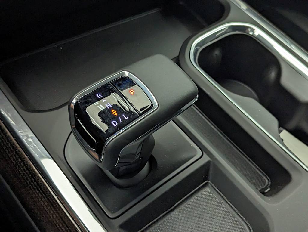 Thumbnail: 2025 Chevrolet Silverado 1500 - 36