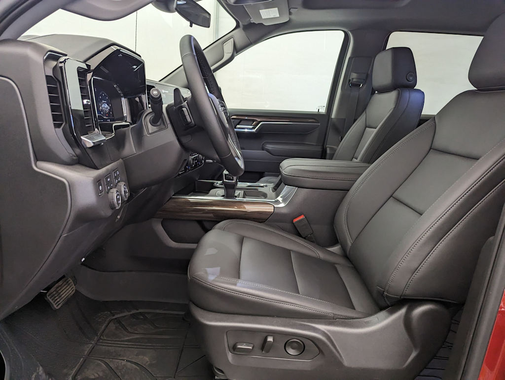 Thumbnail: 2025 Chevrolet Silverado 1500 - 11