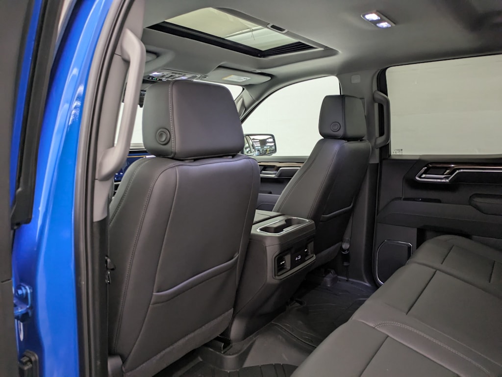 Thumbnail: 2025 Chevrolet Silverado 1500 - 12