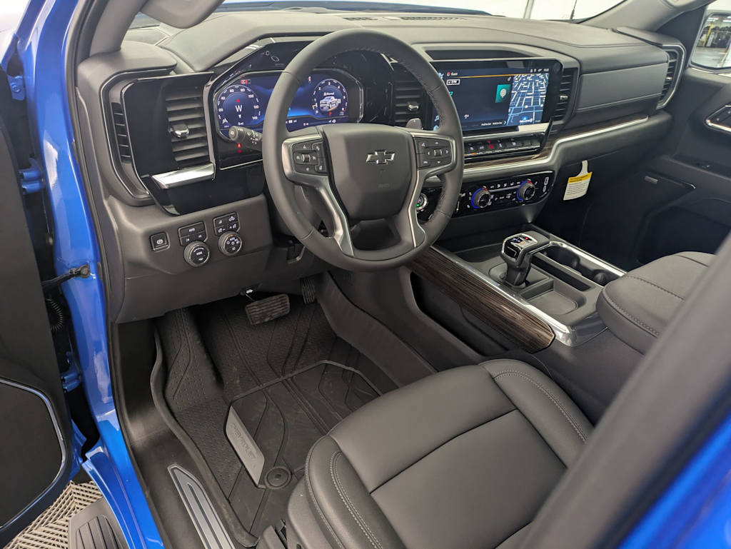 Thumbnail: 2025 Chevrolet Silverado 1500 - 2