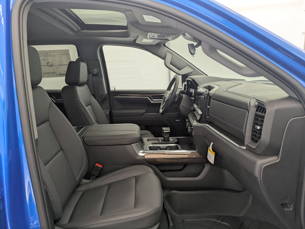 Thumbnail: 2025 Chevrolet Silverado 1500 - 12