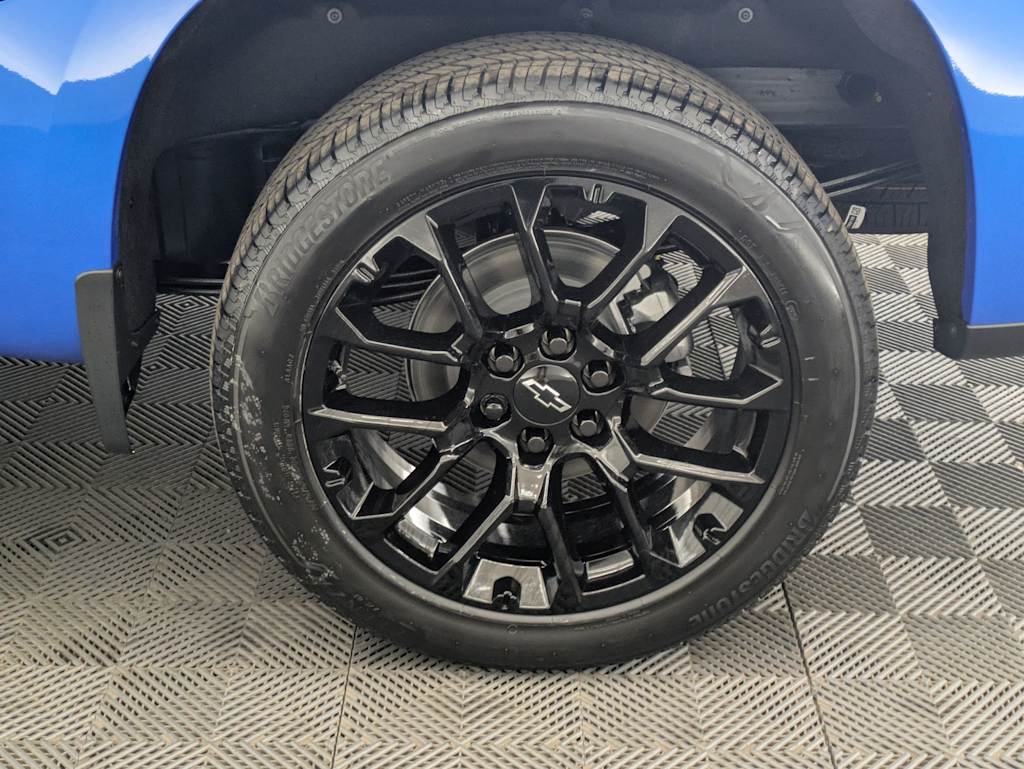 Thumbnail: 2025 Chevrolet Silverado 1500 - 8