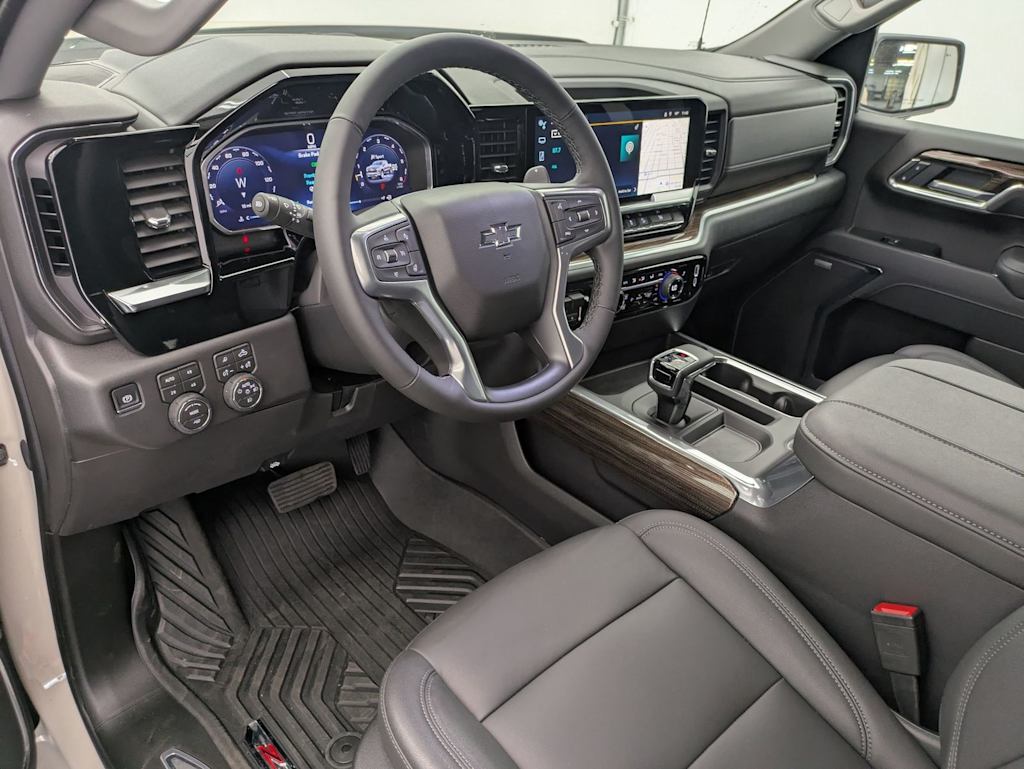 Thumbnail: 2026 Chevrolet Silverado 1500 - 2
