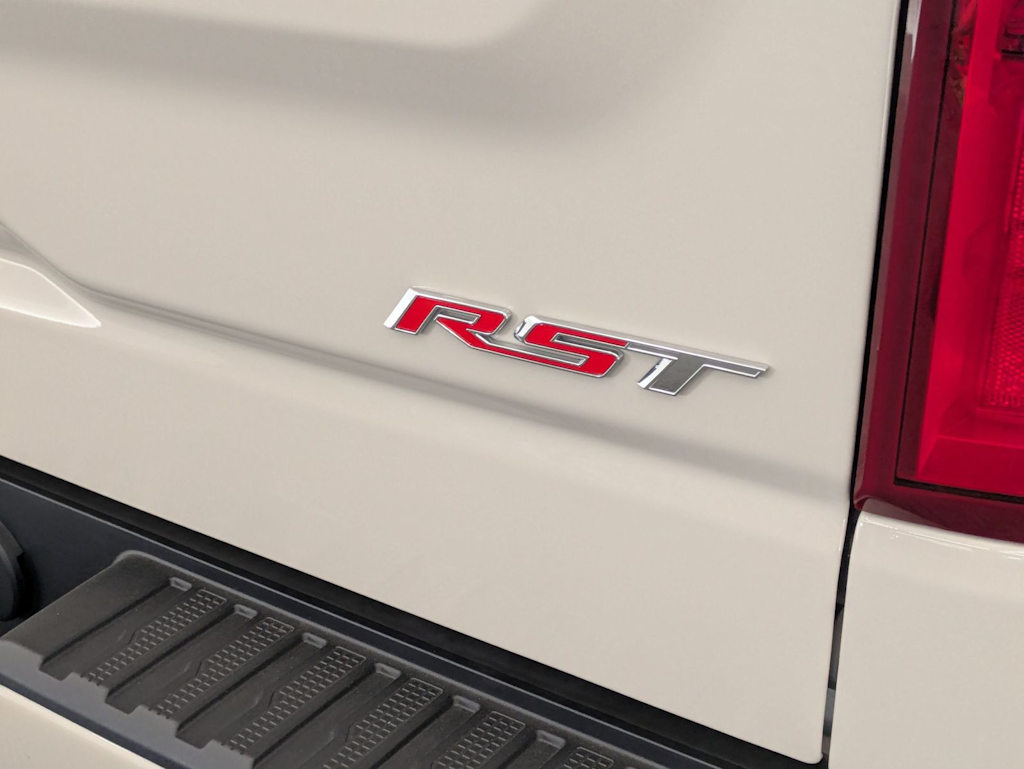 Thumbnail: 2026 Chevrolet Silverado 1500 - 25