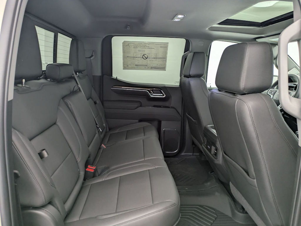 Thumbnail: 2026 Chevrolet Silverado 1500 - 31