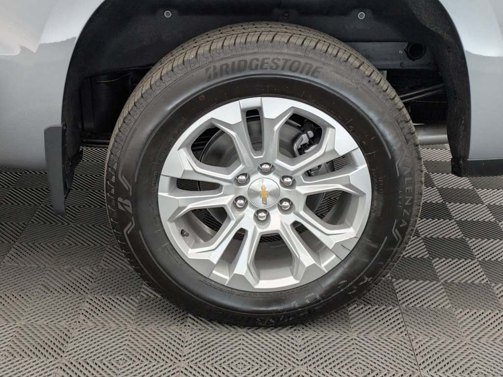 Thumbnail: 2026 Chevrolet Silverado 1500 - 8