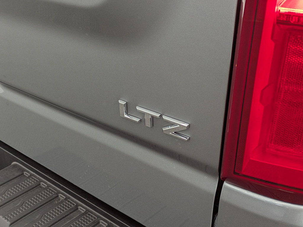 Thumbnail: 2026 Chevrolet Silverado 1500 - 25