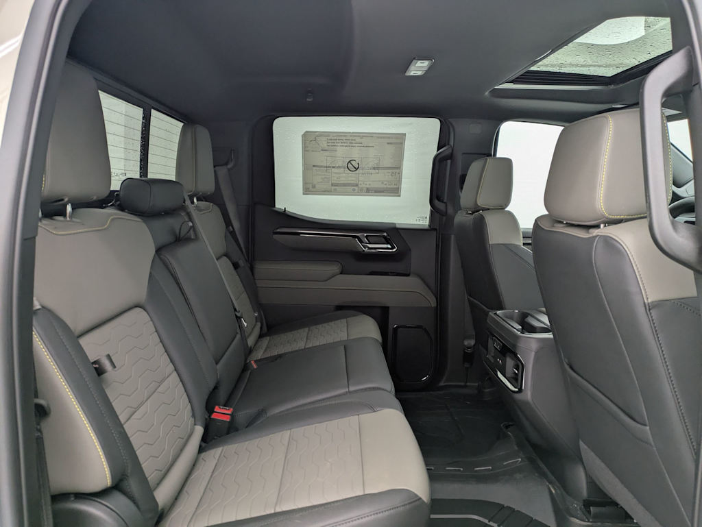 Thumbnail: 2026 Chevrolet Silverado 1500 - 31