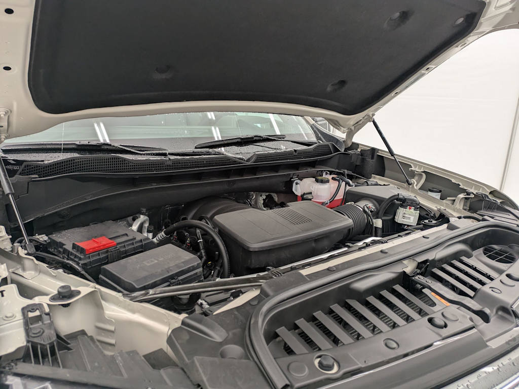 Thumbnail: 2026 Chevrolet Silverado 1500 - 9