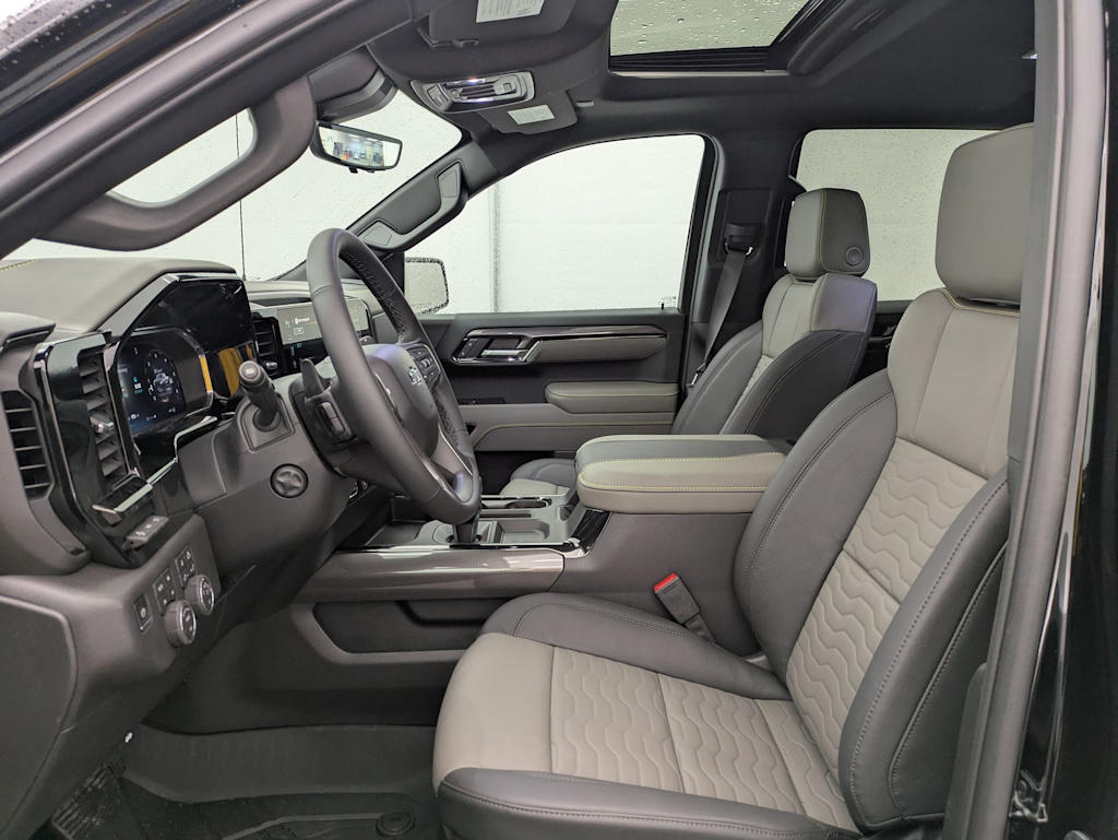 Thumbnail: 2026 Chevrolet Silverado 1500 - 11