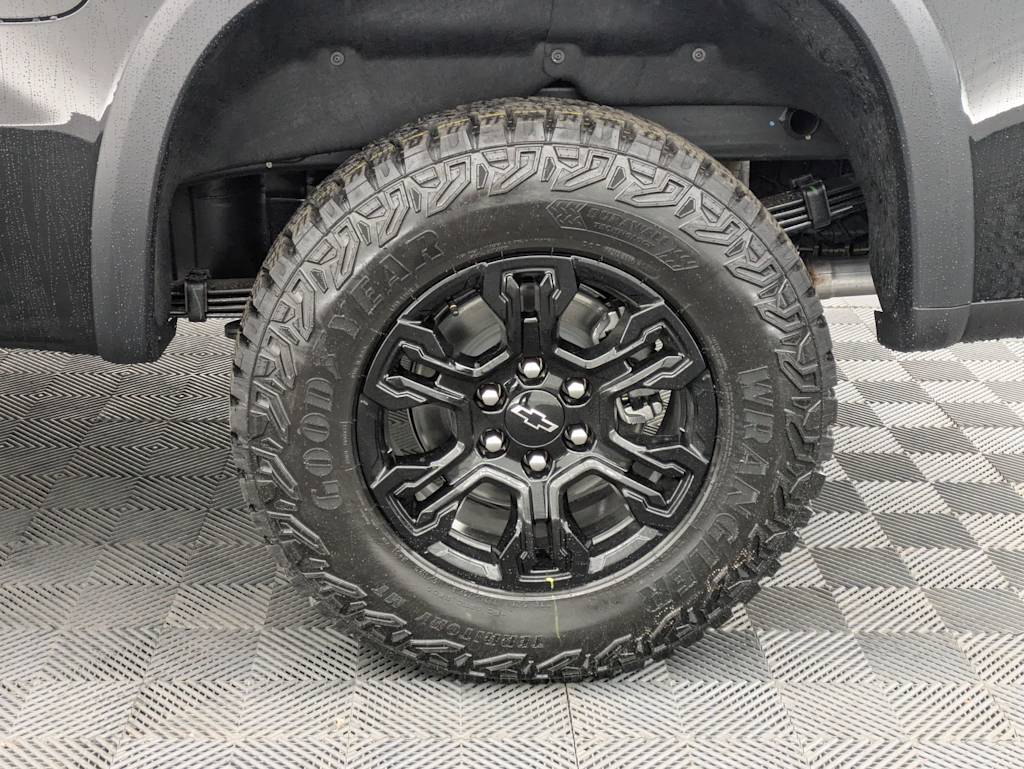 Thumbnail: 2026 Chevrolet Silverado 1500 - 8