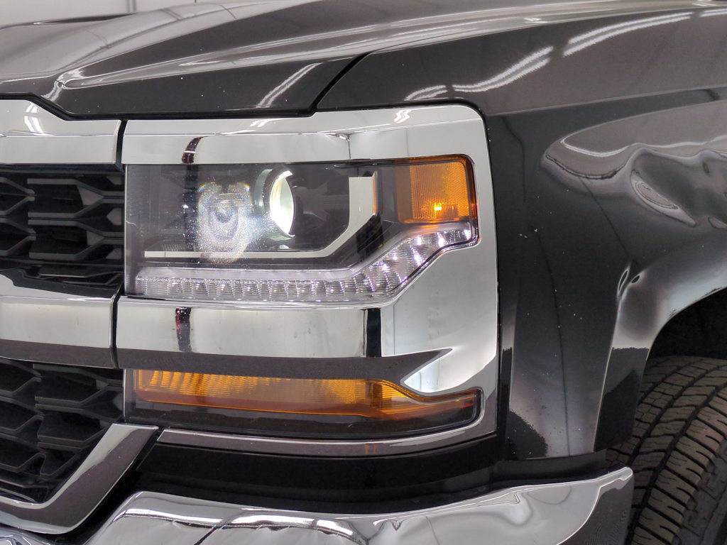 Thumbnail: 2017 Chevrolet Silverado 1500 - 25