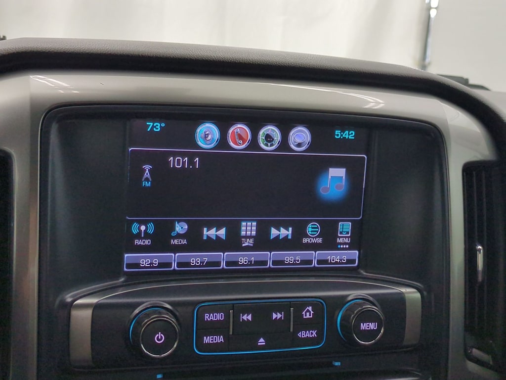 Thumbnail: 2017 Chevrolet Silverado 1500 - 16