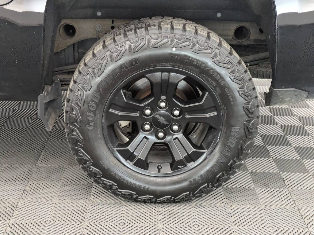 Thumbnail: 2017 Chevrolet Silverado 1500 - 8