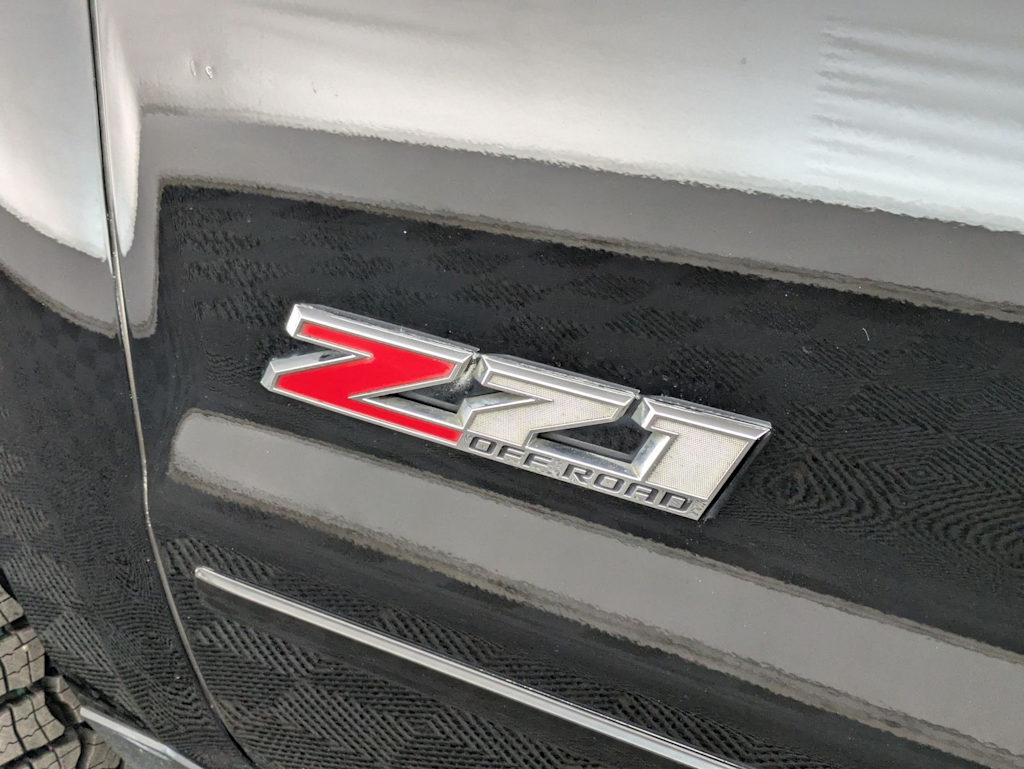 Thumbnail: 2017 Chevrolet Silverado 1500 - 7