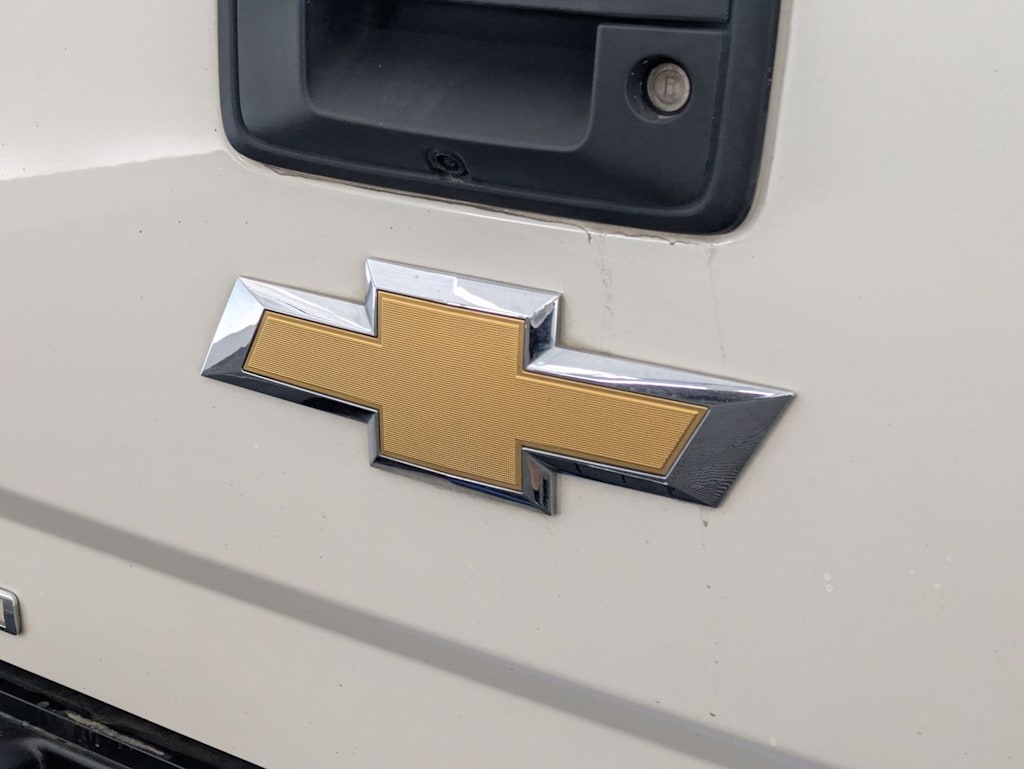 Thumbnail: 2014 Chevrolet Silverado 1500 - 24