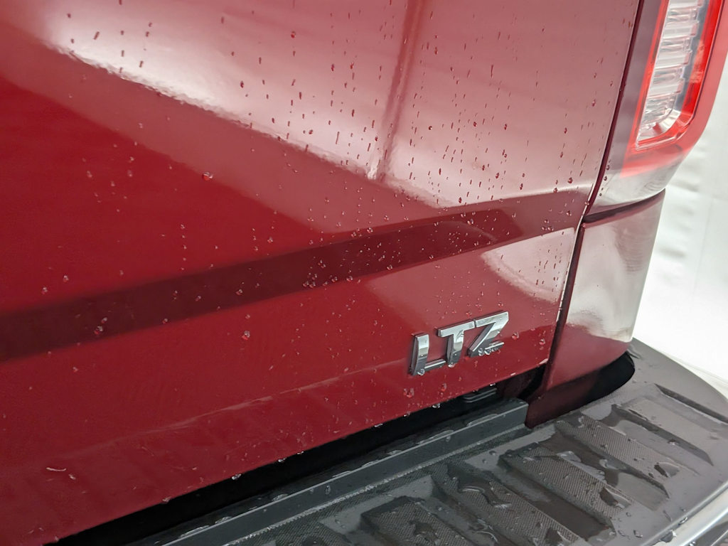 Thumbnail: 2018 Chevrolet Silverado 1500 - 25