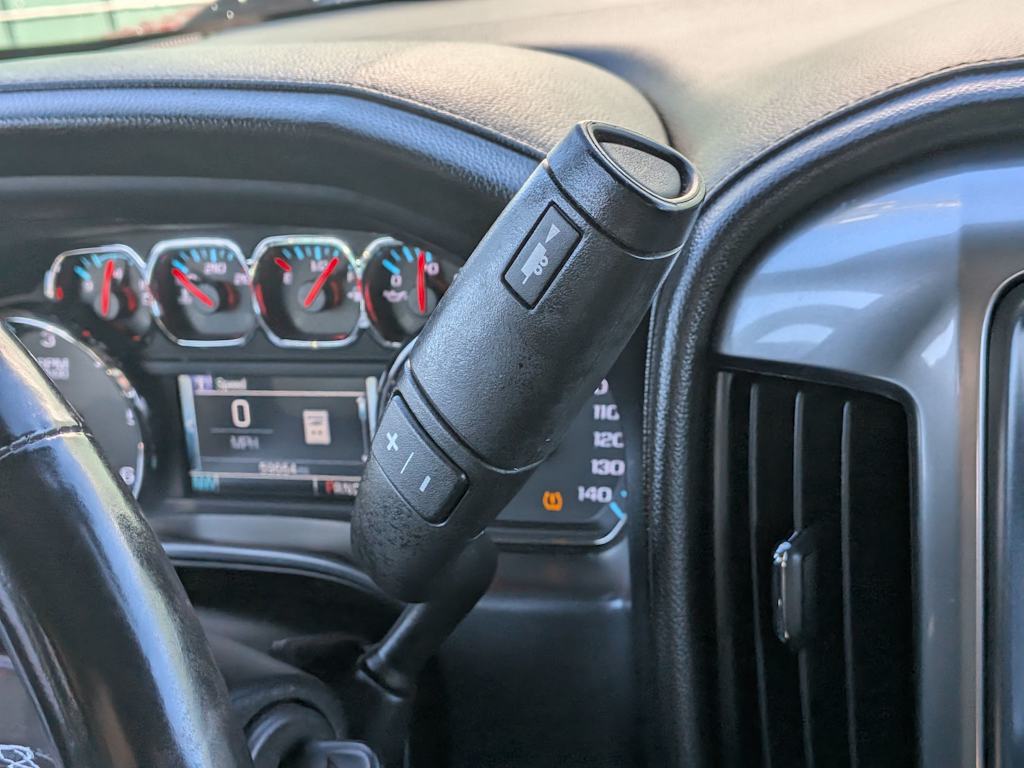 Thumbnail: 2018 Chevrolet Silverado 1500 - 36