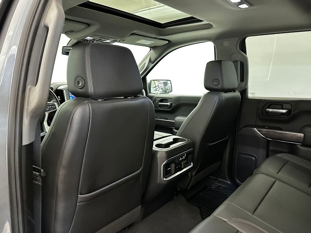 Thumbnail: 2020 Chevrolet Silverado 1500 - 13