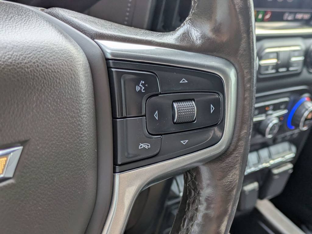 Thumbnail: 2020 Chevrolet Silverado 1500 - 32