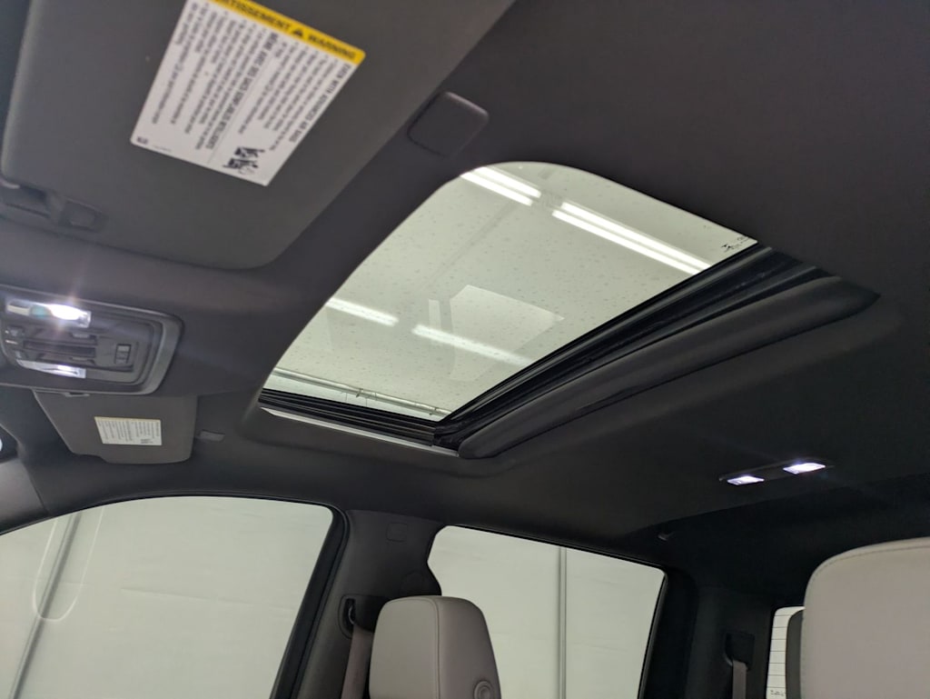 Thumbnail: 2020 Chevrolet Silverado 1500 - 28