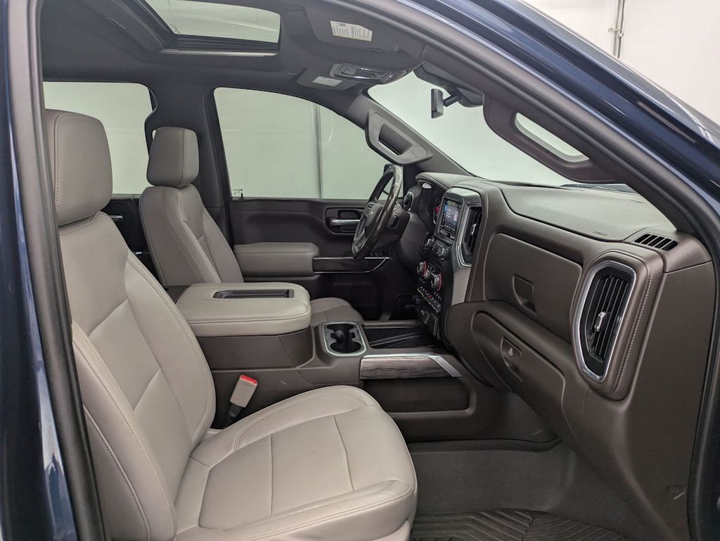 Thumbnail: 2020 Chevrolet Silverado 1500 - 12