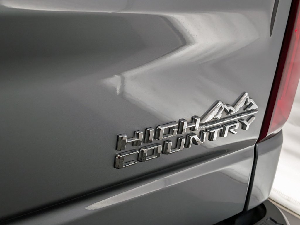 Thumbnail: 2020 Chevrolet Silverado 1500 - 27