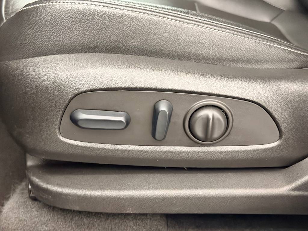 Thumbnail: 2024 GMC Terrain - 27