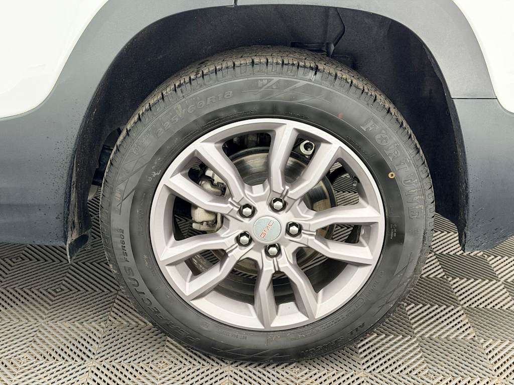 Thumbnail: 2024 GMC Terrain - 8